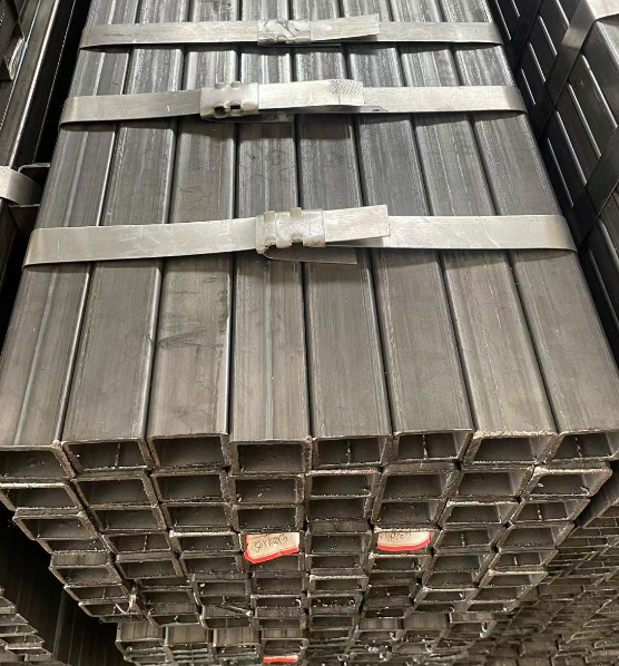 大兴工业用梯子 镀锌管焊接梯子 铁梯子方管梯